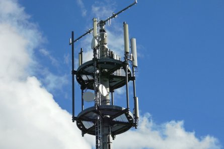 VNAs for Land Mobile Radio