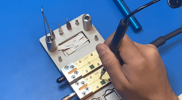 Fixture Requirements to Accurately De-Embed DUTs from VNA Measurements De-Embed a VNA DUT Webinar